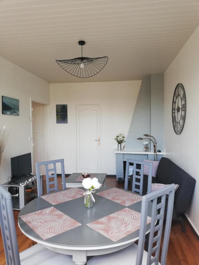 Sur Les Falaises Apartment Dieppe Luaran gambar